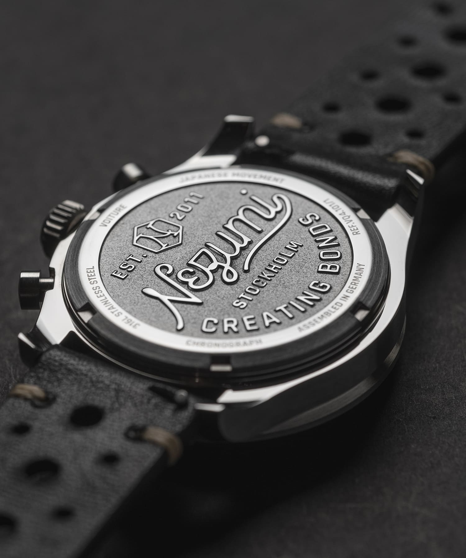 Voiture VQ4.101 white dial racing chronograph